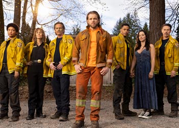 Промо-фото и постеры сериала Страна пожаров / Fire Country